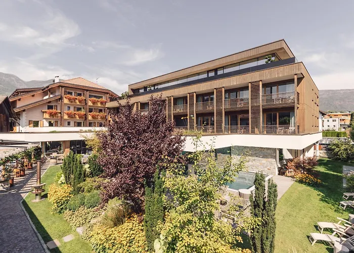 Hotel Restaurant Langgenhof Brunico